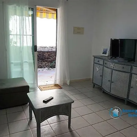 Rocas Del Mar Apartment *